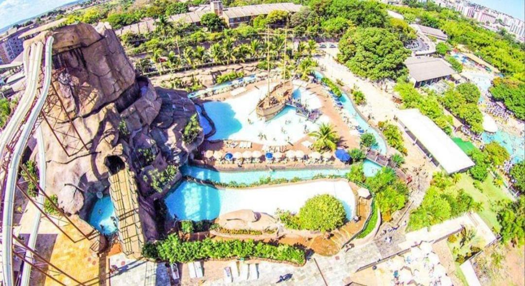Отель Piazza Acqua Park Reservas Калдас-Новас Экстерьер фото